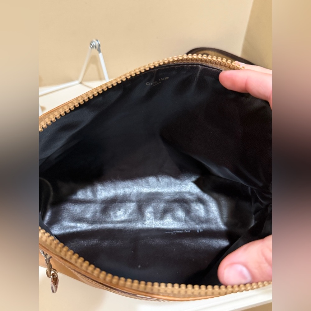 CELINE Caramel Leather Vintage Pouch w/unbranded strap - Picture 8 of 12